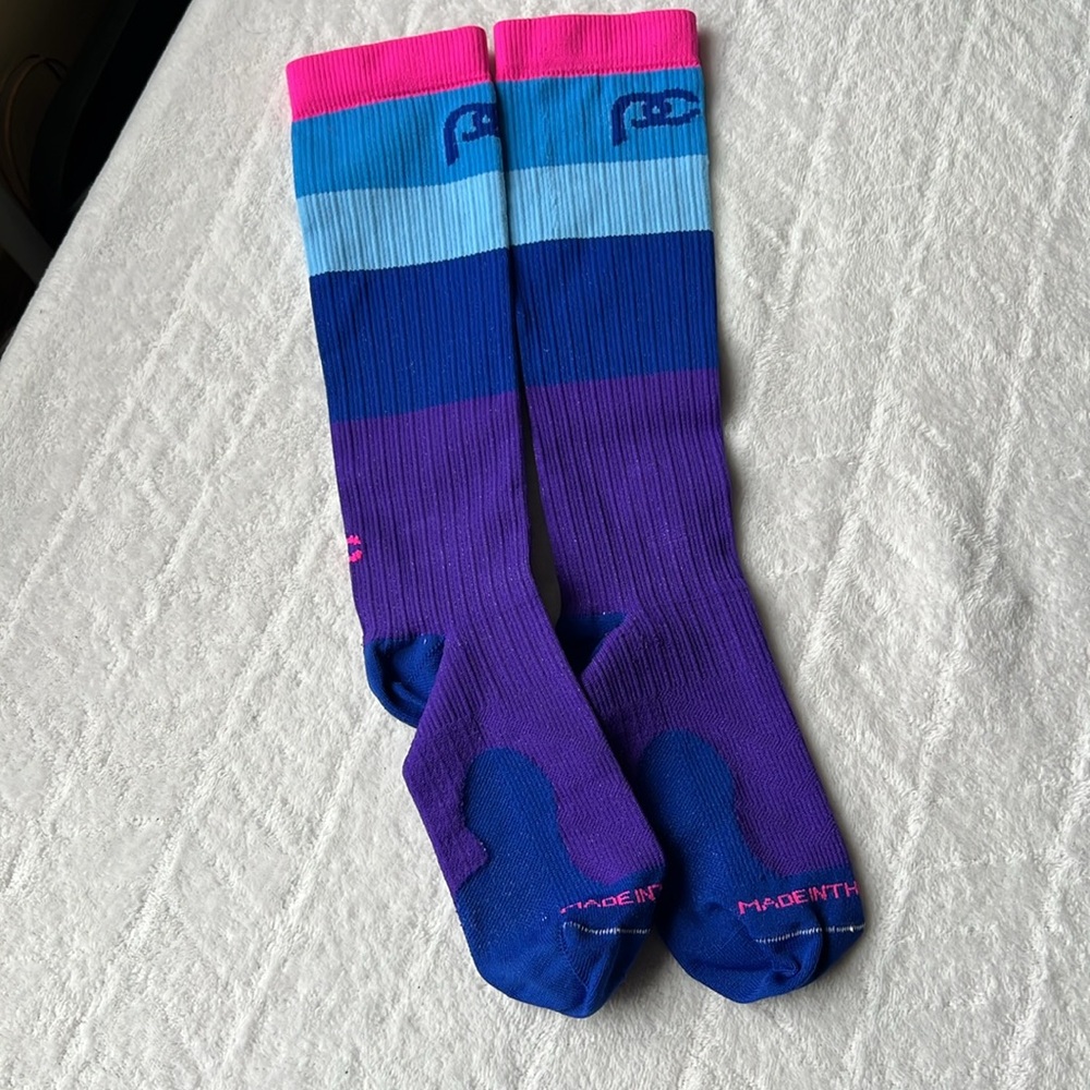 PRO Compression Marathon Socks - Picture 6 of 9